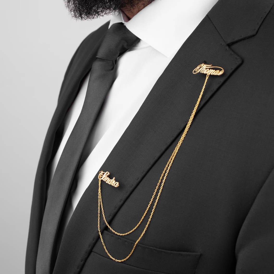 Spilla Personalizzata con Dopp - Tuxedo Lapel Pin recensione e prezzo